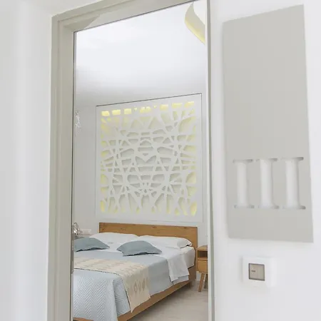 Ξενοδοχείο με διαμερίσματα Glykeria 3*